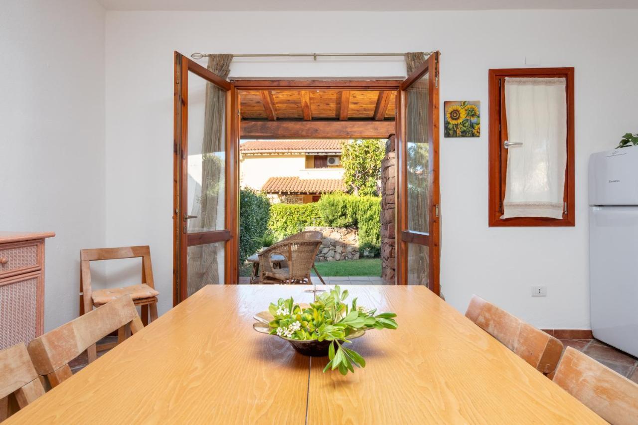 Holiday House Li Piri ซาน เตโอโดโร ภายนอก รูปภาพ