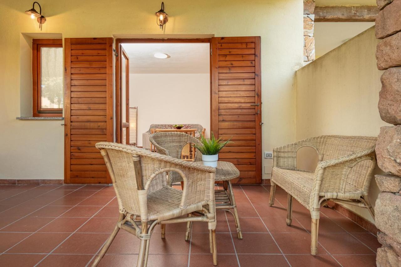 Holiday House Li Piri ซาน เตโอโดโร ภายนอก รูปภาพ
